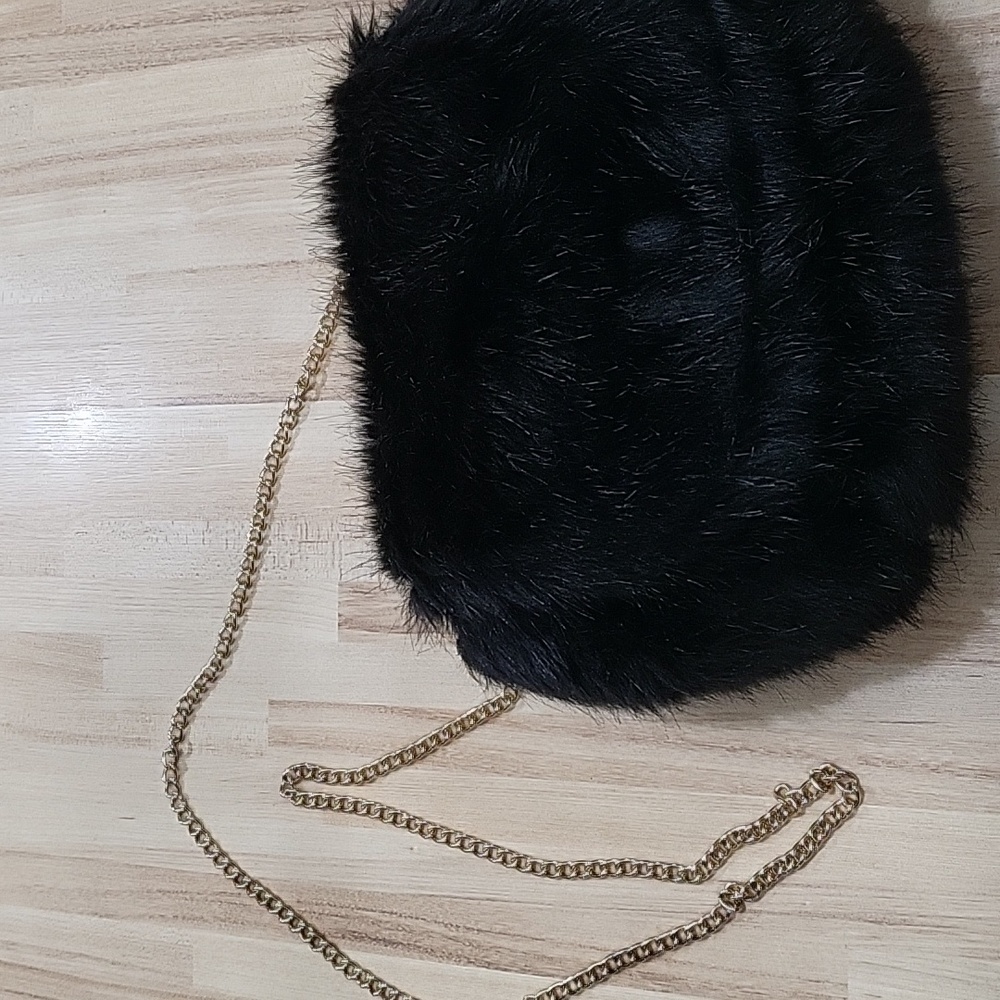 Women's handbag